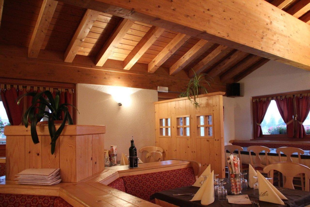 Albergo Bucaneve Campodolcino Kültér fotó