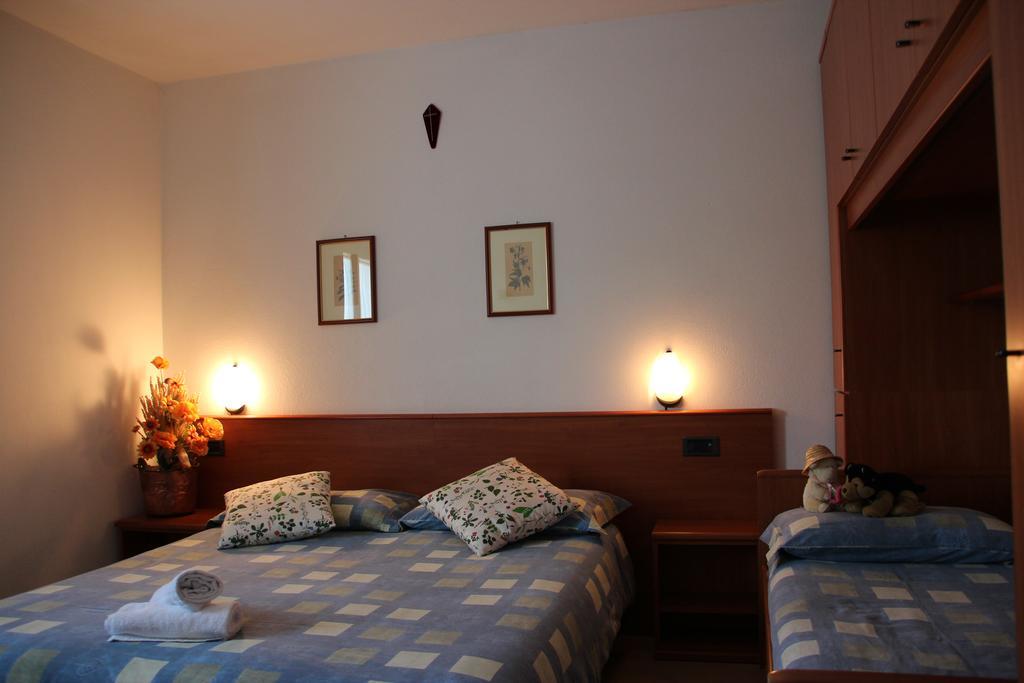 Albergo Bucaneve Campodolcino Kültér fotó